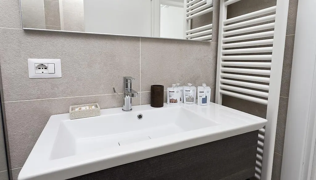 Italianway-Scarlatti Apartment Milan 0*,  Italy